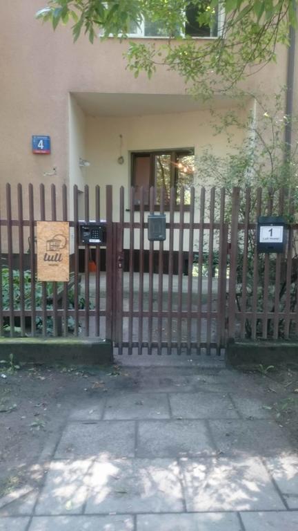 Lull Hostel Warszawa Eksteriør bilde