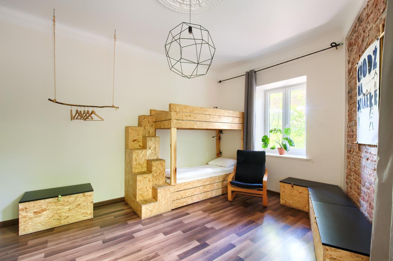 Lull Hostel Warszawa Eksteriør bilde