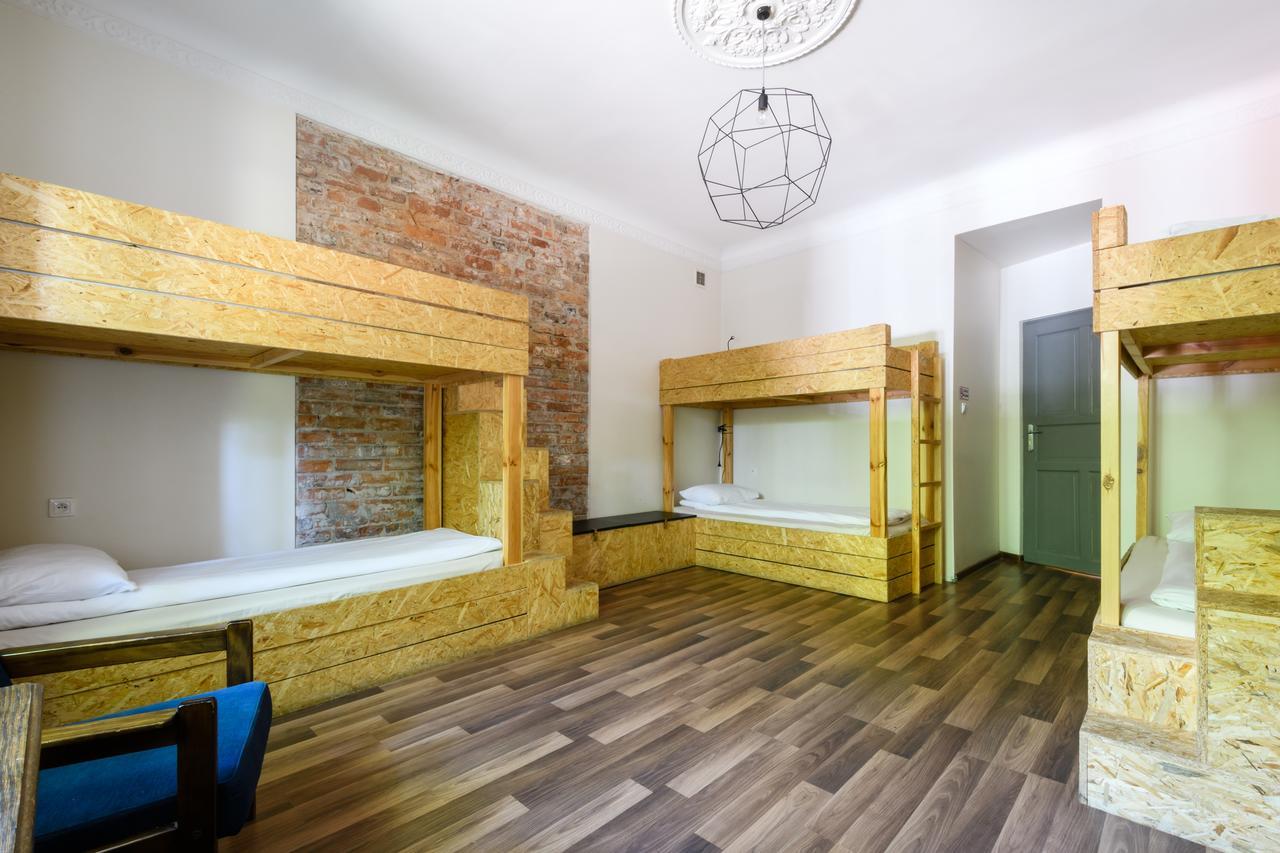 Lull Hostel Warszawa Eksteriør bilde