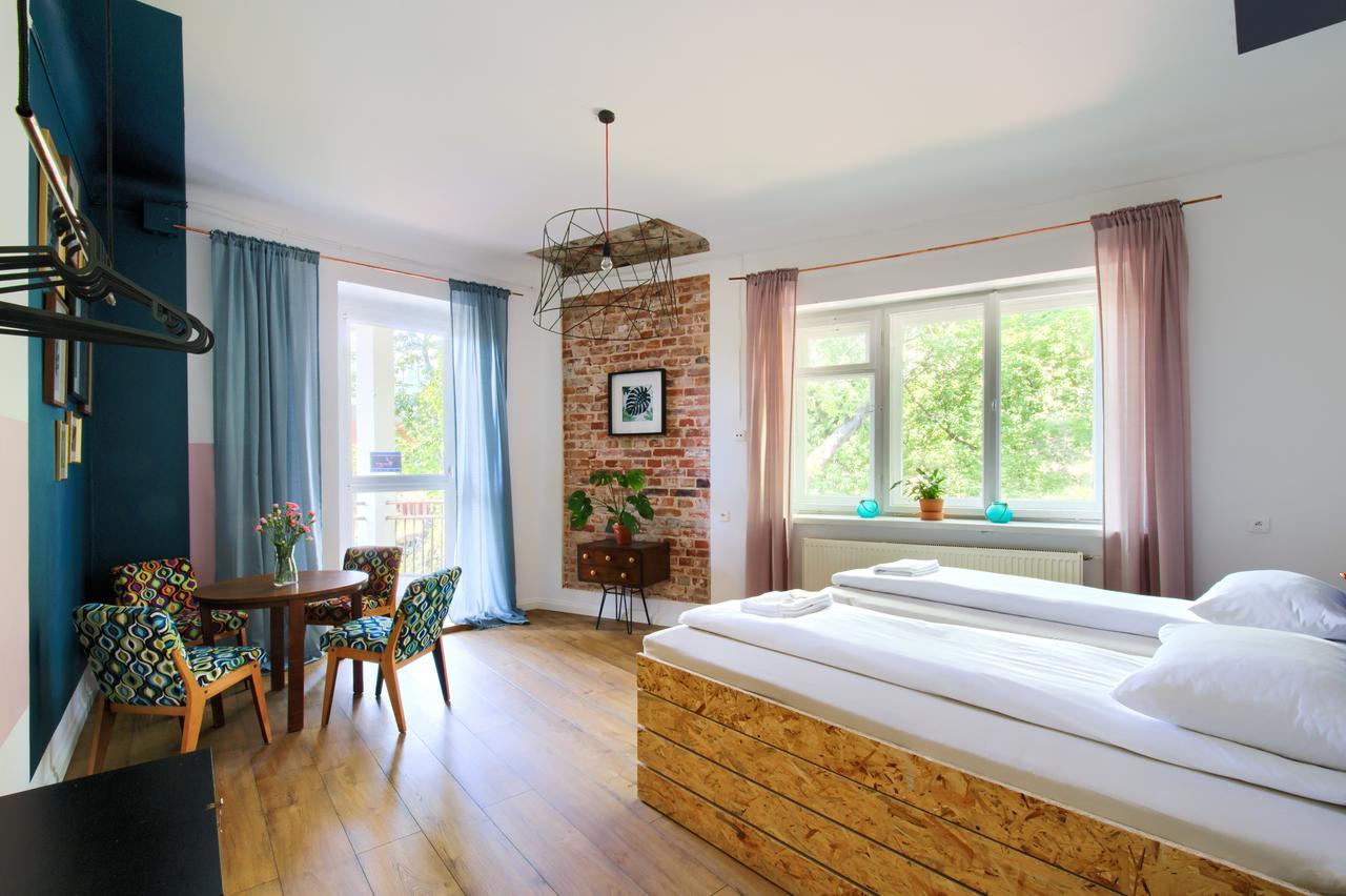 Lull Hostel Warszawa Eksteriør bilde