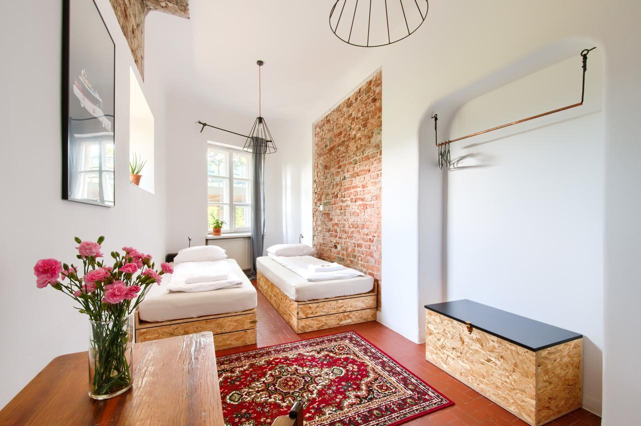 Lull Hostel Warszawa Eksteriør bilde